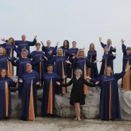 Grace Gospel Choir - Bo z Kolędą Radośniej