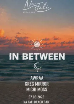 In Between | Na Fali BeachBer