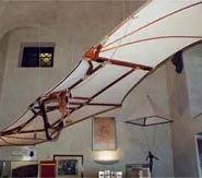 Idea. Leonardo da Vinci. Geniusz i jego machiny.