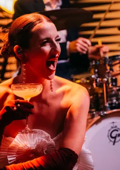 Emma Smith "Swinging Christmas Soiree"