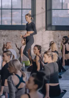 Plenum x Yoga Brekkie