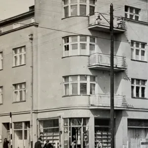 Archi-Spacer 100 Budynków na 100-Lecie