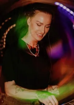 Aperitif. DJ Masia 