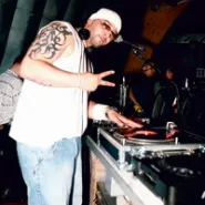 NIEDZIELA - BLACK MUSIC & DJ SLAM
