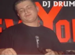 PIĄTEK - MANIECZKI DJ'S TEAM - DJ DRUM