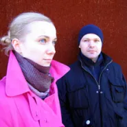  Esden_Emiter - voice_electronic duo