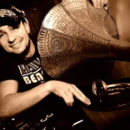 Pure Pleasure :: Slovik [Orthopedia / Wrocław] & Frisky [resident]