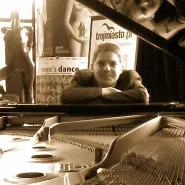 Hubert Świątek Duo (Piano/Vocal)