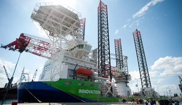 Budowa statku "Innovation" pochłonęła ok. 200 mln euro. 