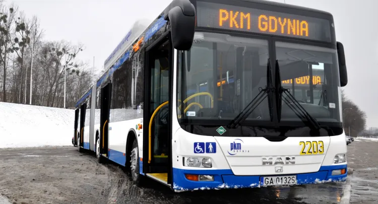 Autobusy na gaz choć droższe przy zakupie oraz w trakcie eksploatacji pozwalają zaoszczędzić miastu dzięki niskim cenom gazu ziemnego.