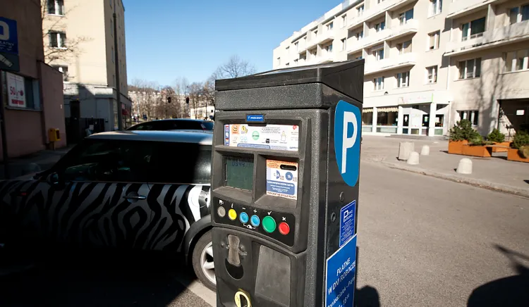 Wszystko wskazuje na to, że samorządy będą miały większe prawa w podwyższaniu opłat za parkowanie samochodu w centrach miast.