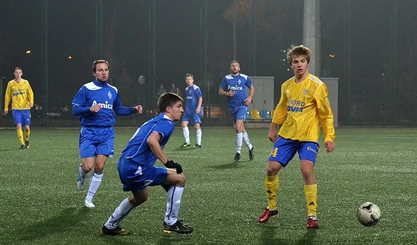 17-letni Michał Gałecki może być jednym z tych piłkarzy, który skorzysta na absencji kilku podstawowych zawodników i na stałe przebije się do pierwszej drużyny Arki. 