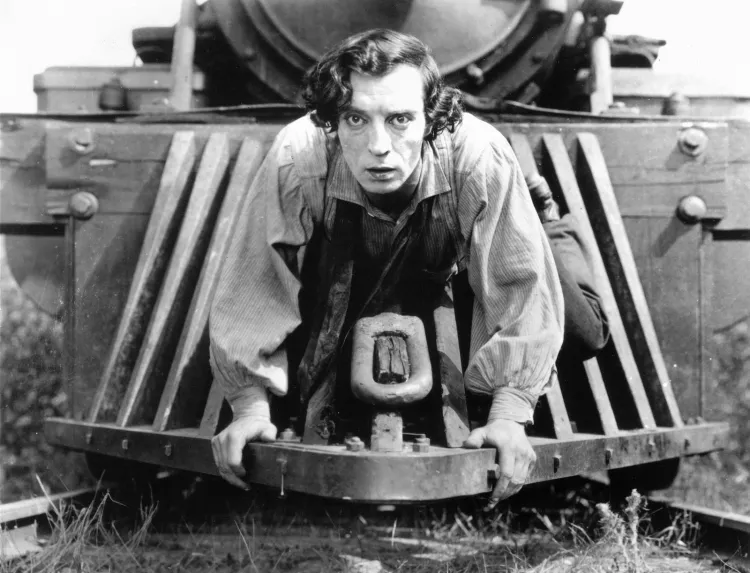 "Generał" z Busterem Keatonem to jedna z trzech filmowych propozycji na wieczór z niemym kinem i muzyką na żywo. Inne to "Mocny człowiek" Henryka Szaro i "Cwaniak" Mikołaja Szpikowskiego. Wybierają czytelnicy Trojmiasto.pl.