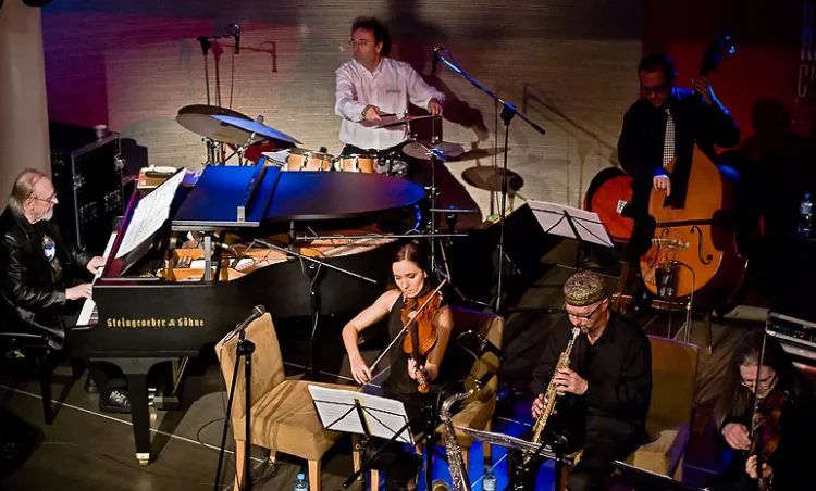 Myślą przewodnią tegorocznej edycji Gdańskiego Festiwalu Muzycznego będzie ukazanie wzajemnych relacji między muzyką klasyczną, jazzem i sztuką improwizowaną.