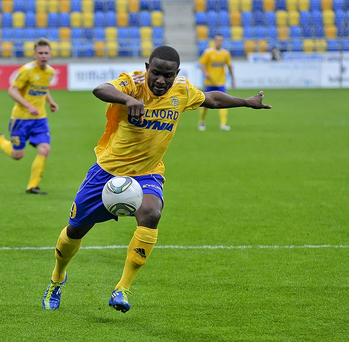 We wrześniu 2012 roku Charles Nwaogu został zwolniony z Arki. W sobotę zemścił się na byłym klubie strzelając bramkę na 2:0 dla Floty Świnoujście.