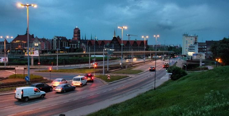W tym miejscu wkrótce mieszkańcy Gdańska będą przesiadać się między tramwajami, autobusami i kolejką SKM.
