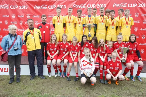 Zwycięzcy wojewódzkiego finału Coca-Cola Cup 2013, który odbył się w Gdyni, 8 czerwca zagrają o miano najlepszych zespołów w kraju.