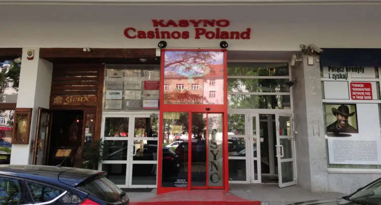 Niewykluczone, że kasyno na Skwerze Kościuszki będzie funkcjonowało tylko do lutego. Powód to trudności ekonomiczne i brak klientów.