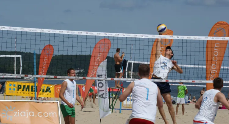 Na sopockiej plaży wystartowały rozgrywki siatkarskie Ziaja Cup 2013