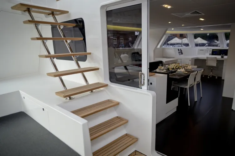 Nowy katamaran Sunreef 80 Carbon Line