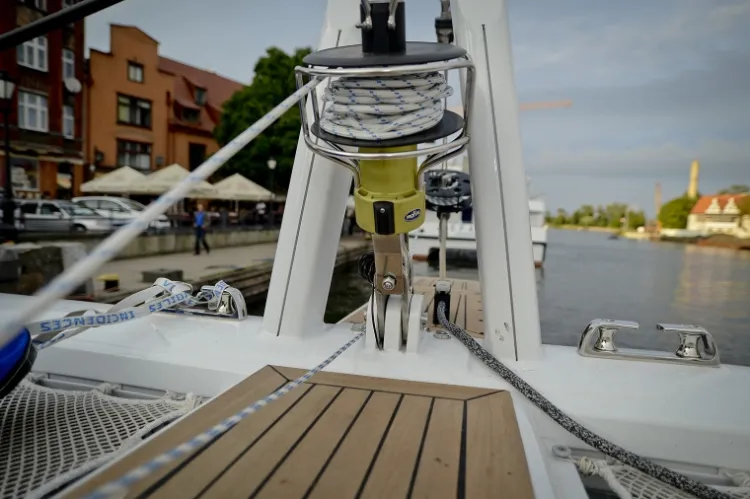 Nowy katamaran Sunreef 80 Carbon Line