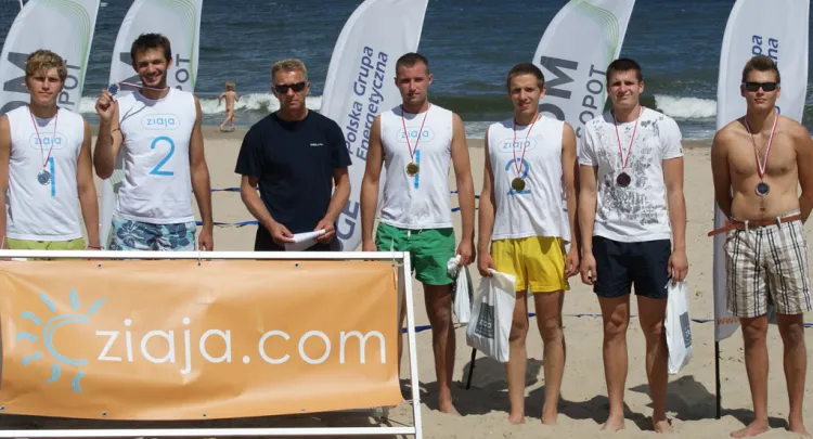 Tryumfatorzy trzeciego turnieju siatkówki plażowej z cyklu Ziaja Cup w Sopocie