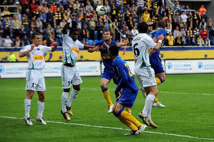 Po raz ostatni pierwsze drużyny Arki i Lechii zagrały 1 maja 2011 roku. Mecz zakończył się najczęstszym wynikiem w historii derbów Trójmiasta między tymi klubami - remisem. 