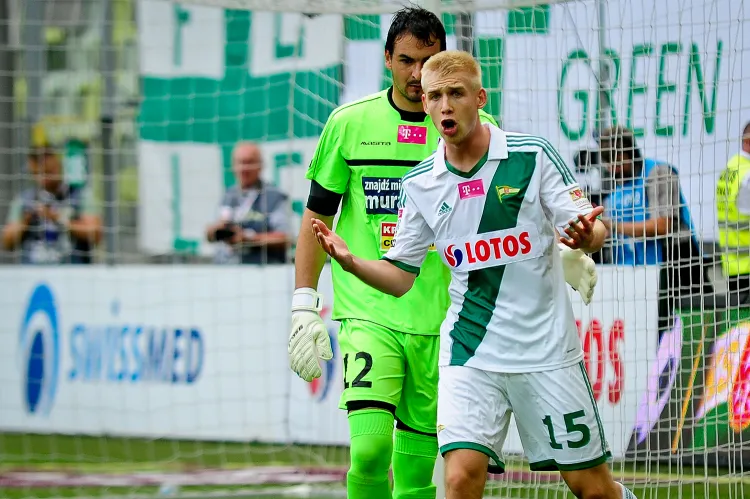 Adam Duda w pierwszym meczu sezonu znalazł się w podstawowym składzie Lechii. Na drugie spotkanie nie załapał się do kadry meczowej.