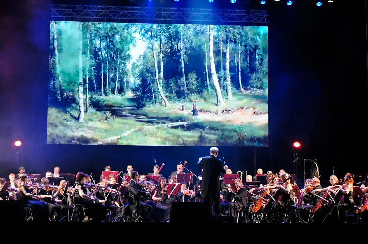 Podczas koncertu inaugurującego III Sopot Classic w Operze Leśnej wysłuchaliśmy symfonicznej, operowej i baletowej muzyki Piotra Czajkowskiego. 