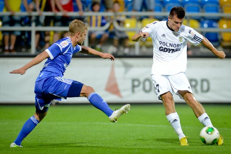 Gol Piotra Tomasika dał Arce Gdynia awans do 1/8 Pucharu Polski.