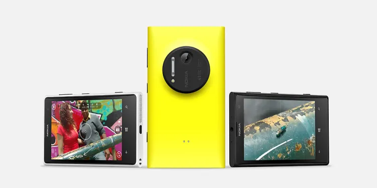 Nowa generacja smartfonów osiągnie poziom grafiki PS3 i Xboxa 360. Na zdjęciu Nokia 1020 z aparatem 41 mln pikseli. 