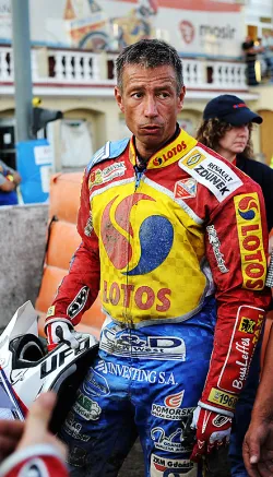 Tej samej sztuki dokonał w 2009 roku Magnus Zetterstroem.
