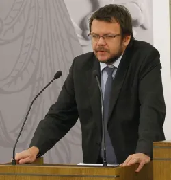 Roman Dmowski jest już wiceministrem w Ministerstwie Administracji i Cyfryzacji.