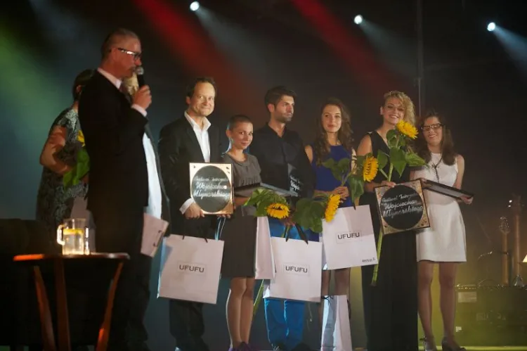 Jednym z najważniejszych festiwalowych wydarzeń był konkurs na interpretację piosenek Wojciecha Młynarskiego. Nagrody podzieliło między siebie aż sześcioro finalistów.
