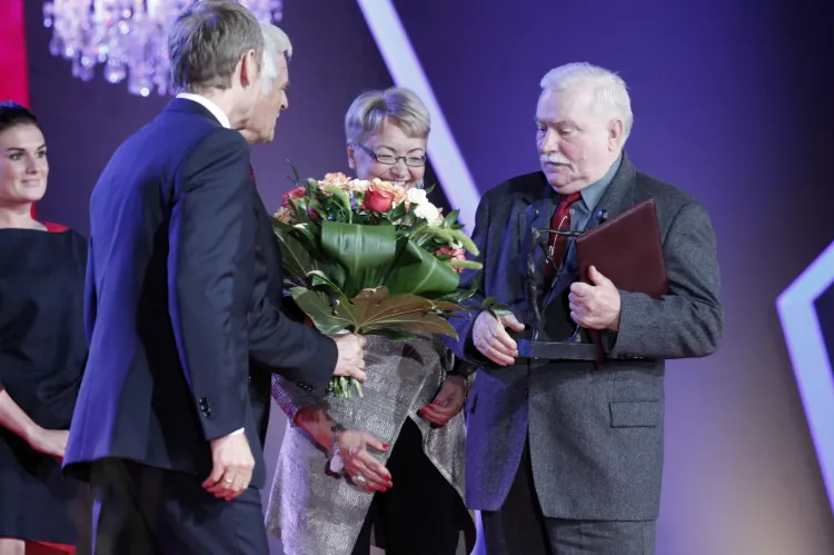 W trakcie środowej gali otwarcia, po raz pierwszy, wręczono nagrodę EFNI. Dostał ją, za szczególne  zasługi dla przemian, które zmieniły Europę Lech Wałęsa. 