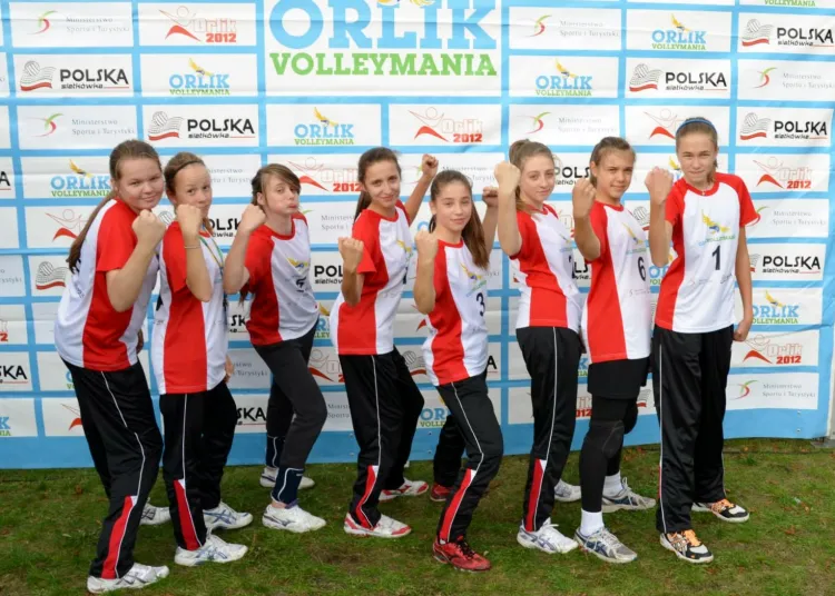 Gdańskie siatkarki zajęły w Poznaniu drugie miejsce w stawce 54 zespołów.