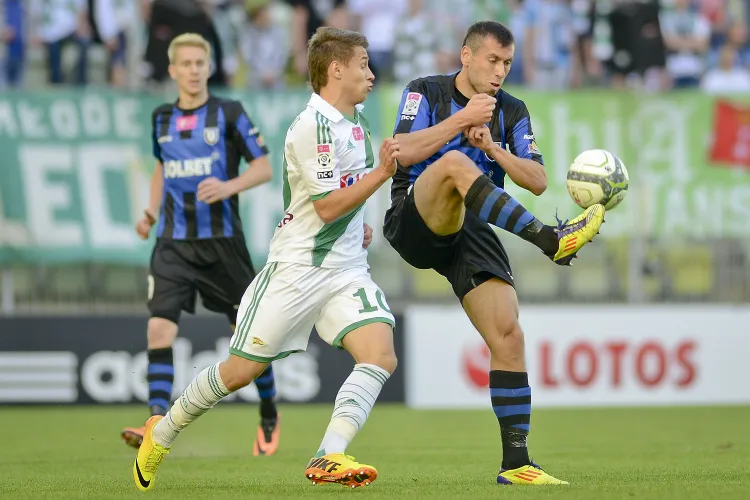 Typowanie wyników wrześniowych meczów Lechii Gdańsk nie należało do łatwych zadań. Biało-zieloni aż trzy z czterech spotkań kończyli remisami.
