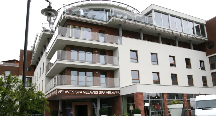 Porozumienie z wierzycielami pozwoliło uniknąć licytacji sprzętów hotelu Velaves we Władysławowie.