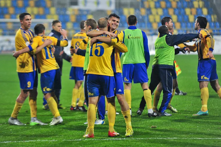 W sobotę piłkarzom Arki Gdynia udało się podtrzymać passę meczów bez porażki, która obecnie wynosi cztery.