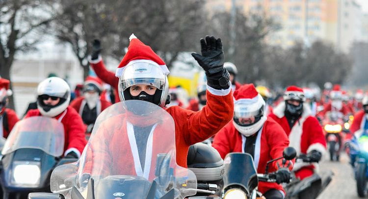 W tym roku przejazd Mikołajów zaplanowano na 15 grudnia. Do motocyklistów dołączą biegacze i rowerzyści, co tym pierwszym nie bardzo się podoba. 