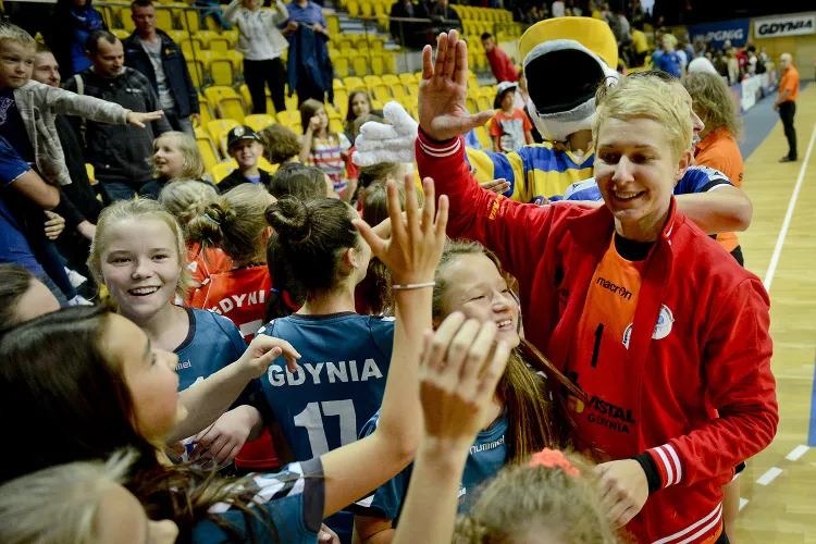 Beata Kowalczyk we wrześniu w pokonanym polu pozostawiła 167 zawodników i trenerów trójmiejskich klubów. Z notą 5.06 punktu sięgnęła po zwycięstwo w plebiscycie na Ligowca Września. 