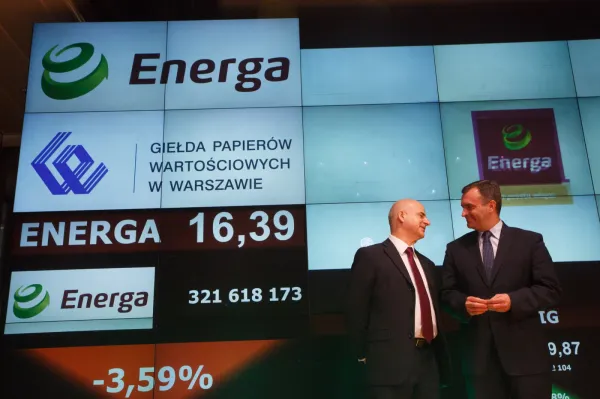 Debiut spółki Energa SA na Giełdzie Papierów Wartościowych w Warszawie. Na zdjęciu Mirosław Bieliński, prezes Grupy Energa i Włodzimierz Karpiński, minister skarbu.