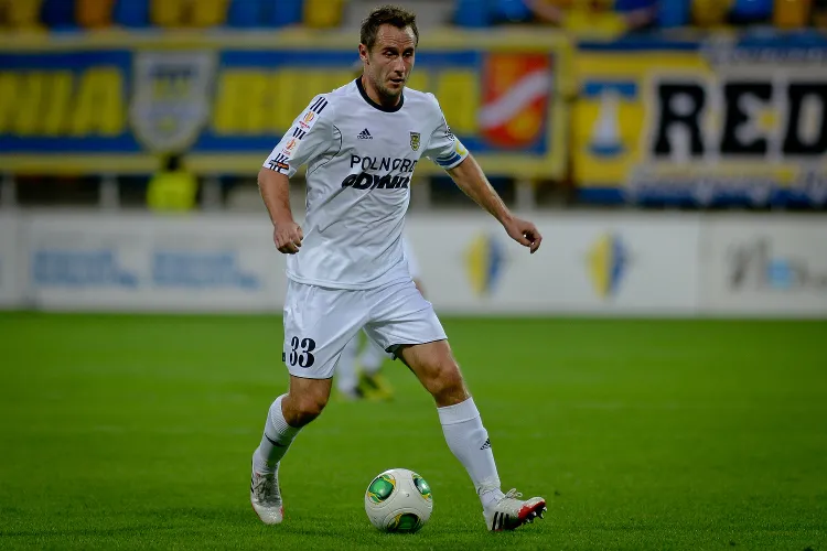 Tomasz Jarzębowski w ocenie naszych czytelników był najlepszym piłkarzem Arki w rundzie jesiennej.