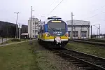 Zmodernizowany pociąg przez TS Opole to na razie pierwszy z 21 EZT-ów, które miały przejść metamorfozę.