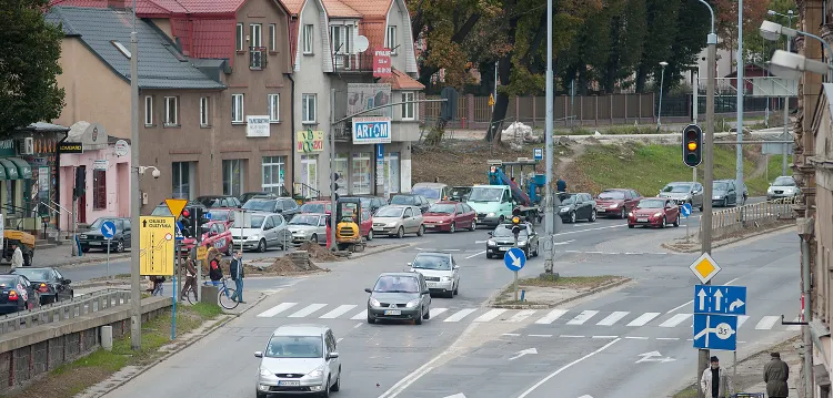 Miejscy urbaniści chcą, by prowadzący do centrum miasta Trakt Św. Wojciecha posiadał po dwa pasy w każdym kierunku.