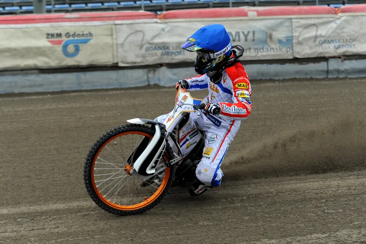 Krystian Pieszczek pierwsze jazdy zaliczył w Gnieźnie. Junior Wybrzeża już 29 marca wystartuje w półfinale krajowych eliminacji do indywidualnych mistrzostw świata juniorów.