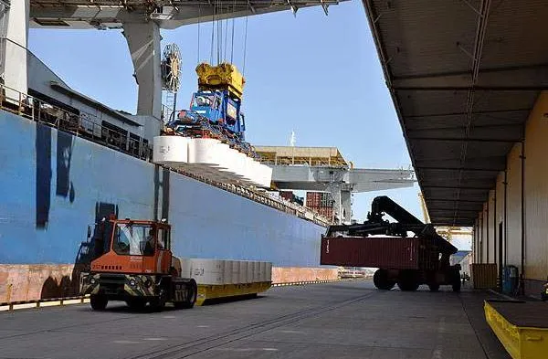 W lipcu 2013 roku firma OT Logistics otrzymała wyłączność na negocjacje w sprawie nabycia Bałtyckiego Terminalu Drobnicowego Gdynia. Proces prywatyzacji spółki ma się zakończyć w II kw. 2014 roku. 