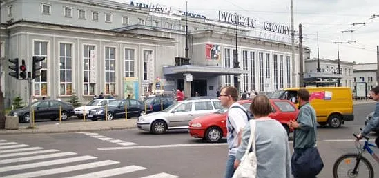 W 2011 roku dworzec Gdynia Główna będzie wyglądał całkiem inaczej, ale głównie wewnątrz.