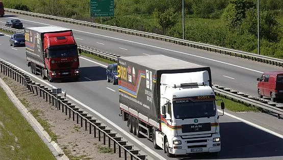 Rozwój operatorów logistycznych z Pomorza blokuje wolna budowa nowych dróg szybkiego ruchu i autostrad.