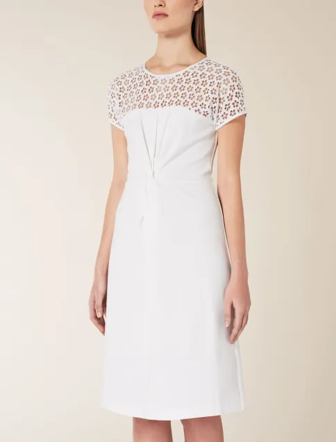 Maxmara, sukienka o kroju halki na cienkich ramiączkach, 2725 zł.